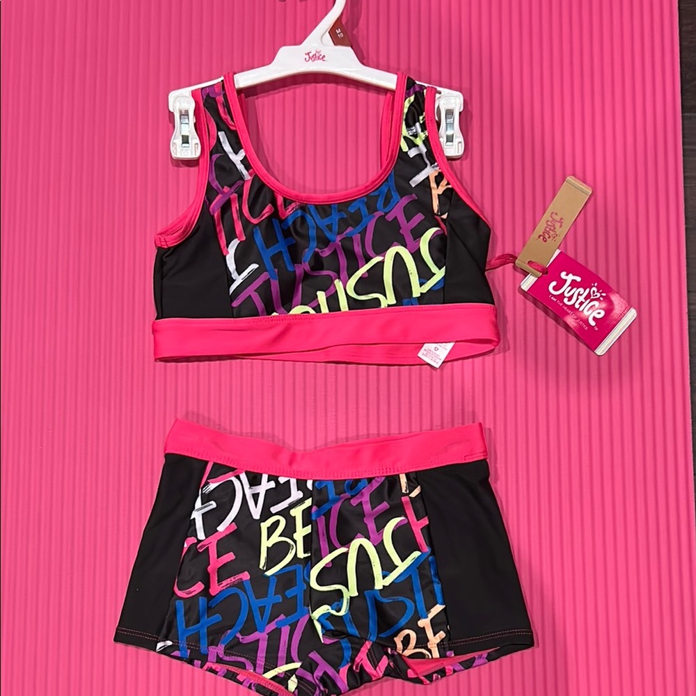 Colorful Graphic Sports Bra and Shorts Set